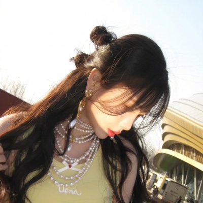 舞向死亡的少女